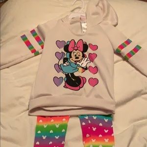 Adorable Minnie set, brand new! 4T!